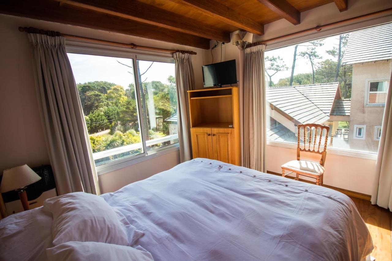 Aparthotel Haras Del Bosque Mar de Las Pampas Esterno foto