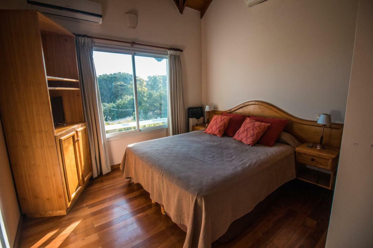 Aparthotel Haras Del Bosque Mar de Las Pampas Esterno foto