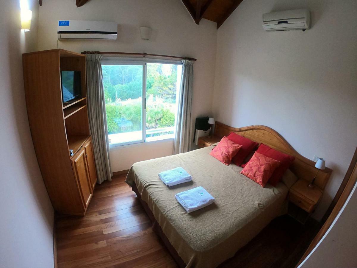 Aparthotel Haras Del Bosque Mar de Las Pampas Esterno foto